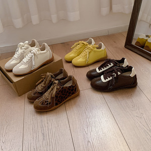 Chaussures Décontractées et Élégantes Dezhen pour Femmes, Nouveauté 2026, à Bout Rond, Multicolores, pour Usage Quotidien - Chaussures Athlétiques « Aguin » - Product Image 4