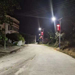 Farola Solar de 6 Metros con LED de 60w, Nueva Iluminación para Caminos Rurales - Product Image 1