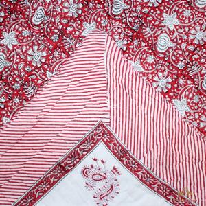 Ensemble de couette en coton doux de haute qualité de Jaipur, fait à la main, imprimé animalier et floral, technique de patchwork à la main pour l'hiver, maison, hôtel - Product Image 1