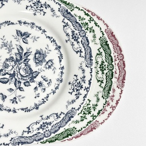 Plato de Postre de Porcelana Ecológico con Diseño Floral Botánico Retro Europeo de 8'' y 10'' con Patrón de Plantas - Product Image 3