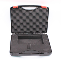 Boîtier en plastique moulé par injection en PP haute résistance, léger, durable, surface mate, avec rembourrage en mousse pour le rangement d'outils, OEM
