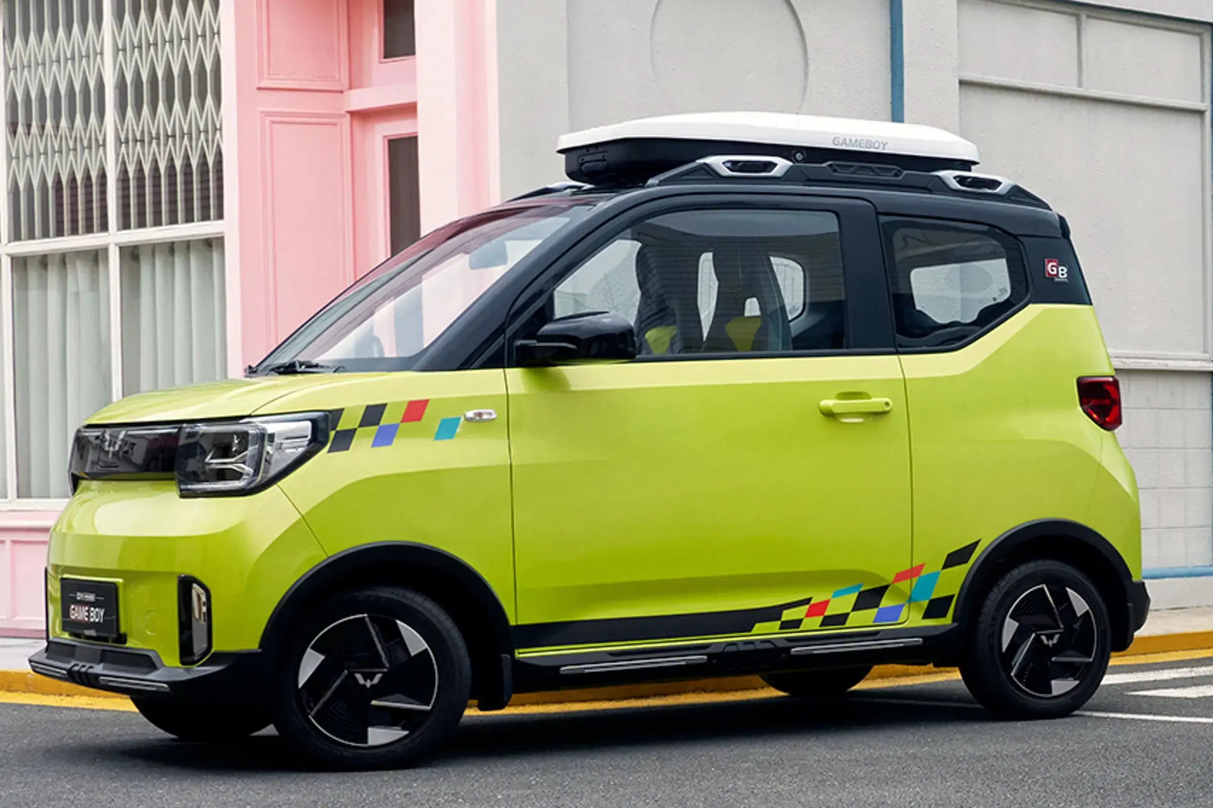 Wuling Mini EV مركبة طاقة جديدة سيارة كهربائية Wuling Hongguang Mini من الصين كهربائية صغيرة للبالغين