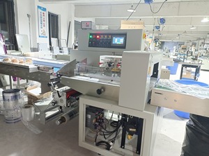 Tự động ngang dòng chảy wrapper máy dòng chảy bọc gói máy đóng gói cho bánh kẹo gối túi máy đóng gói - Product Image 6