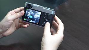 Appareil photo numérique 4K Ultra HD avec corps métallique rétro, autofocus, zoom numérique 16x, anti-vibration, détection de visage, idéal pour les étudiants et les vlogs - Product Image 2
