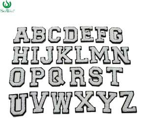 Venta al por mayor de parches bordados de chenilla con 26 letras en inglés, tela para planchar para bolsos, zapatos, prendas - Product Image 3