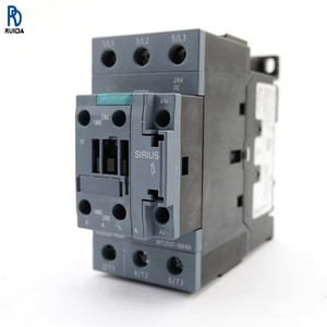 คอนแทคเตอร์ SIRIUS 3RT รุ่น 3RT2037-1KB40 สำหรับการควบคุมมอเตอร์ พร้อมขั้วหลักสามขั้ว และการควบคุมประเภทการใช้งาน AC-3 - Product Image 1