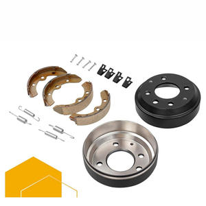 Kit de réparation de frein Club Car DS comprenant un tambour de frein 1011137 et des plaquettes de ressort 101146302, compatible avec les modèles Club Car DS - Product Image 2