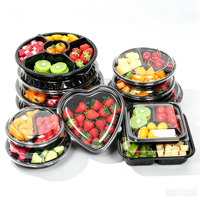 Vente en gros de boîtes à fruits jetables en plastique PET personnalisées, multi-spécifications, rondes, carrées et en forme de cœur, avec compartiments, pour salades