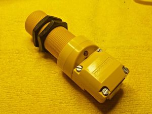 TURCK Inductive Proximity Sensor <strong>BI40</strong>-<strong>CP80</strong>-<strong>VP4X2</strong>-H1141 - Product Image 2