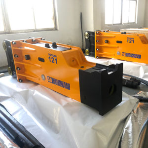 หัวเจาะไฮดรอลิก SOOSAN รุ่น SB121 แบบเงียบ สำหรับงานเจาะหินและคอนกรีต ขนาด 165 มม. พร้อมค้อน  รับประกันหนึ่งปี สำหรับรถขุดขนาด 28-35 ตัน - Product Image 1