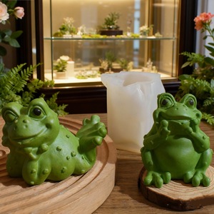 Cartoon Frog Scented Candle Mold Transparent White Customizable Shape For DIY Candle Making Home Decor Ornament Cake Mold - Product Image 2