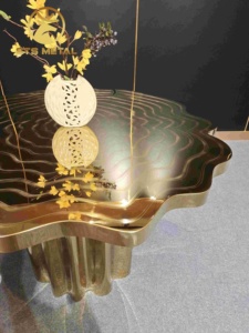 <span class=keywords><strong>Table</strong></span> à manger en forme de <span class=keywords><strong>souche</strong></span> d'arbre dorée, design contemporain irrégulier, Boca Do Lobo - Product Image 4