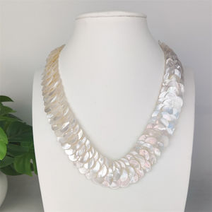 थोक मूल्य ग्रीष्मकालीन गहने समुद्र तट शैली की प्राकृतिक माँ, महिलाओं के लिए सफेद शेल बीड नेकलेस नेकलेस - Product Image 2