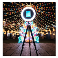 Harga Terjangkau Ringan 10.5/11/12.9 Inch iPad Roamer Selfie Booth Kios Foto Portabel dengan Braket Baterai dan Tripod