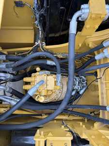 รถขุดตีนตะขาบ Caterpillar CAT320 มือสอง 20 ตัน 6 สูบ นำเข้าจากญี่ปุ่น สภาพดีเยี่ยม รุ่นปี 2024 พร้อมบริการหลังการขาย 1 ปี - Product Image 6
