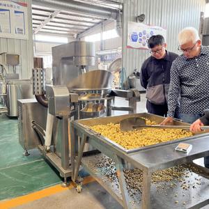 ความจุขนาดใหญ่อัตโนมัติมัลติฟังก์ชั่นข้าวโพด<span class=keywords><strong>คั่ว</strong></span>เครื่องคาราเมลเห็ด<span class=keywords><strong>ข้าวโพด</strong></span><span class=keywords><strong>คั่ว</strong></span>สายการผลิตสำหรับโรงงาน - Product Image 6