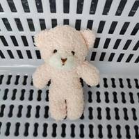 Porte-clés en peluche ours en velours perlé doux, mini jouet en peluche avec rembourrage en coton PP pour la décoration de sac et les cadeaux