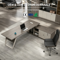 Bureau de direction moderne de luxe en forme de L Table de bureau en bois de haute technologie respectueuse de l'environnement et durable pour le PDG et le patron