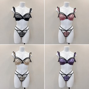 Set di Lingerie in Pizzo <span class=keywords><strong>Trasparente</strong></span> <span class=keywords><strong>Nero</strong></span> a Due Pezzi, <span class=keywords><strong>Reggiseno</strong></span> e Perizoma per Donna - Product Image 4