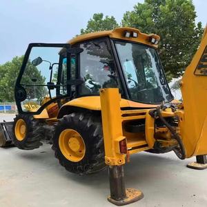 Chargeuse-pelleteuse JCB 4CX 4x4 d'occasion pas chère, équipement de construction polyvalent, livraison rapide dans le monde entier - Product Image 1
