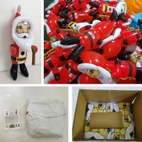 Décorations de Noël gonflables OEM PVC Père Noël Bonhomme de neige et arbre Fournitures pour décorations de Noël Bonhomme de neige mignon avec chapeau