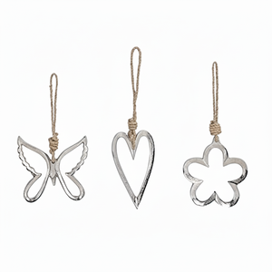 Adornos colgantes de Navidad con forma de mariposa y corazón - Product Image 1