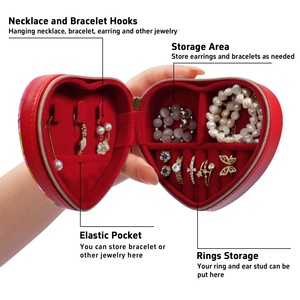 Étui à bijoux en cuir PU portable avec logo personnalisé, motif floral hawaïen, petit organisateur de voyage, forme de cœur rouge - Product Image 4