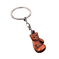 Porte-clés pendentif mini gant de boxe 3D en métal pour homme, cadeau pour boxeur, souvenirs sportifs, breloque de porte-clés, vente en gros