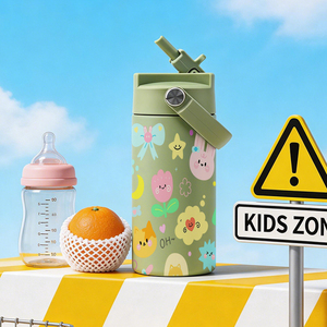 Gourde personnalisable pour enfants, écologique et réutilisable, en acier inoxydable de 14 oz, avec poignée de transport facile et couvercle à paille anti-poussière - Product Image 3