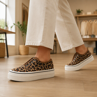 Chaussures de planche légères, confortables et respirantes pour femmes, en cuir véritable, imprimé léopard, semelle épaisse, bande élastique