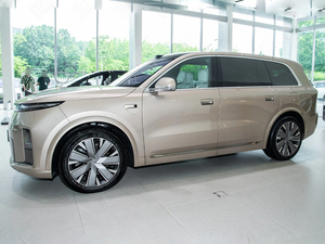 SUV Híbrido Eléctrico Li Xiang L9, Bajo Kilometraje, LiL9, Volante a la Izquierda, Híbrido, Cuero, Usado Barato, 6 Asientos, Autonomía Extendida - Product Image 2