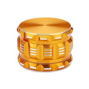 Molinos Clásicos de Aluminio para Hierbas, 2.5 Pulgadas, Negros, Manuales, Redondos, para Uso en la Cocina - Product Image 2