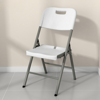 Chaise pliante en plastique solide, moderne, blanche, d'extérieur, incassable, empilable, pour événements, maison, bar et hôtel, vente en gros à prix réduit