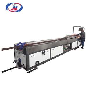 Machine de fabrication de cadres de fenêtres et de portes en PVC de 250 kg/h, machine d'<span class=keywords><strong>extrusion</strong></span> de profilés en PVC avec moteur AC PLC et boîte de vitesses - Product Image 5