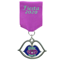 Lanière en alliage de zinc imprimée UV, col en V, médaille, thème croix, animal, ange, pour la course et la danse, occasion de Noël, gravure
