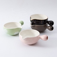 2025 Ins nouvelle boîte-cadeau mignon porte-fouet bols à thé matcha ensemble logo de luxe personnalisé bol à matcha en céramique avec bec verseur