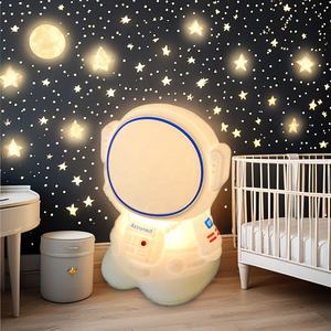 Animal en silicone mignon LED pour astronaute veilleuse lampe bébé Rechargeable USB <span class=keywords><strong>Beat</strong></span> lampe Mini taille avec lumières LED blanches chaudes - Product Image 1