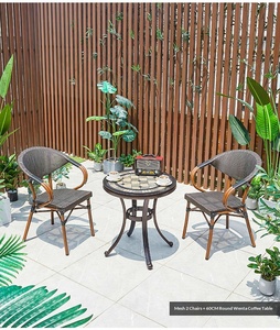Ensemble table et chaises en alliage d'<span class=keywords><strong>aluminium</strong></span> pour extérieur, design simple, <span class=keywords><strong>jardin</strong></span>, cour, balcon, villa, meubles imperméables et résistants au soleil - Product Image 2