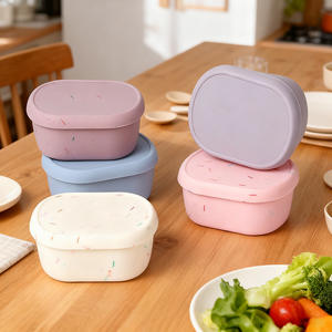 Boîte à lunch carrée pour bébé en silicone de qualité alimentaire 200 ml avec couvercle, résistante aux chutes, compatible micro-ondes haute température - Product Image 3