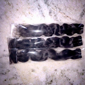 ผมต่อแบบเวฟลอนลึกธรรมชาติจากอินเดีย ทำจากผมแท้ Remy - เนื้อผมและสีที่ดีที่สุด - Product Image 1