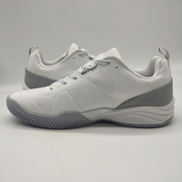Prix de gros d'usine Chaussures de tennis absorbant les chocs Chaussures de tennis pour femmes et hommes Chaussures de tennis résistantes à l'usure