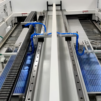 Ligne de production entièrement automatique de panneaux solaires avec chargement et déchargement robotisés et tests finaux