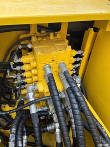 Excavatrice sur chenilles hydraulique Komatsu PC130-7, PC120, PC110, poids en charge utile de 12 tonnes, avec godet de terrassement - Product Image 3