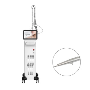 เครื่องเลเซอร์ CO2 Fractional ที่ได้รับการรับรอง สำหรับการฟื้นฟูผิว กระชับช่องคลอด ฟอกสีผิว ลดรอยแผลเป็นจากสิว ปลั๊กแบบ UK US - Product Image 5