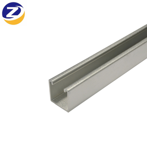 Profilés en acier sur mesure de haute qualité pour la construction de poteaux de garde-corps municipaux et de panneaux de signalisation routière. - Product Image 6