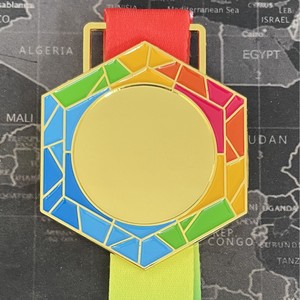 Medalla <span class=keywords><strong>de</strong></span> Navidad 3D Personalizada con Función Deslizante <span class=keywords><strong>de</strong></span> Bola <span class=keywords><strong>de</strong></span> <span class=keywords><strong>Nieve</strong></span>, Ideal para Maratones y Carreras <span class=keywords><strong>de</strong></span> Atletismo <span class=keywords><strong>de</strong></span> Santa Claus - Product Image 1