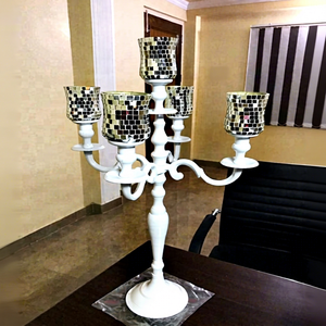 Candelabros de Centro de Mesa con Revestimiento de Polvo Blanco, Portavelas Hecho a Mano de 5 Brazos, Soporte Decorativo de Boda de Metal Plateado, Decoración del Hogar - Product Image 1