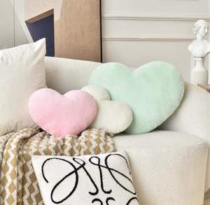Nouvel Arrivage Coussin Décoratif en Forme de Cœur, Coussin Doux en Peluche pour Canapé, Lit, Salon, Chambre, Décoration Intérieure, Cadeau - Product Image 1