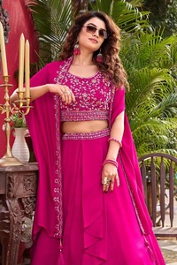 Lehenga Choli Rosa Bordado Más Vendido para Mujer, Traje Étnico para Fiesta con Dupatta a Juego, Disponible en Grandes Cantidades - Product Image 5