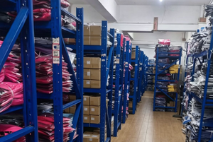 เสื้อฟุตบอล OEM ขายส่ง 2526 แบบกำหนดเอง เสื้อฟุตบอลทีมชาติชายสไตล์เรโทร เสื้อฟุตบอลฤดูร้อนแบบไทย แขนสั้น ระบายอากาศได้ดี ไซส์ S-XXL <span class=keywords><strong>Yupoo</strong></span> - Product Image 4
